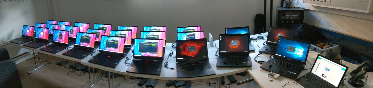 PitounGe's tweet photo. #worldxr is getting ready https://t.co/F7b1tSNXnt