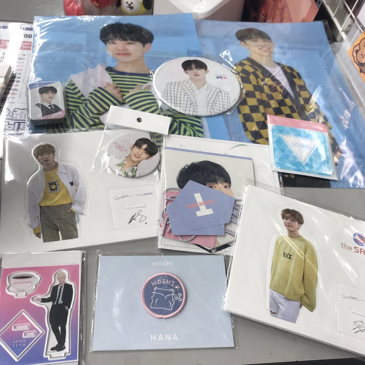 SEVENTEEN うちわ SEVENTEEN グッズまとめ売り セブチ 写真集-