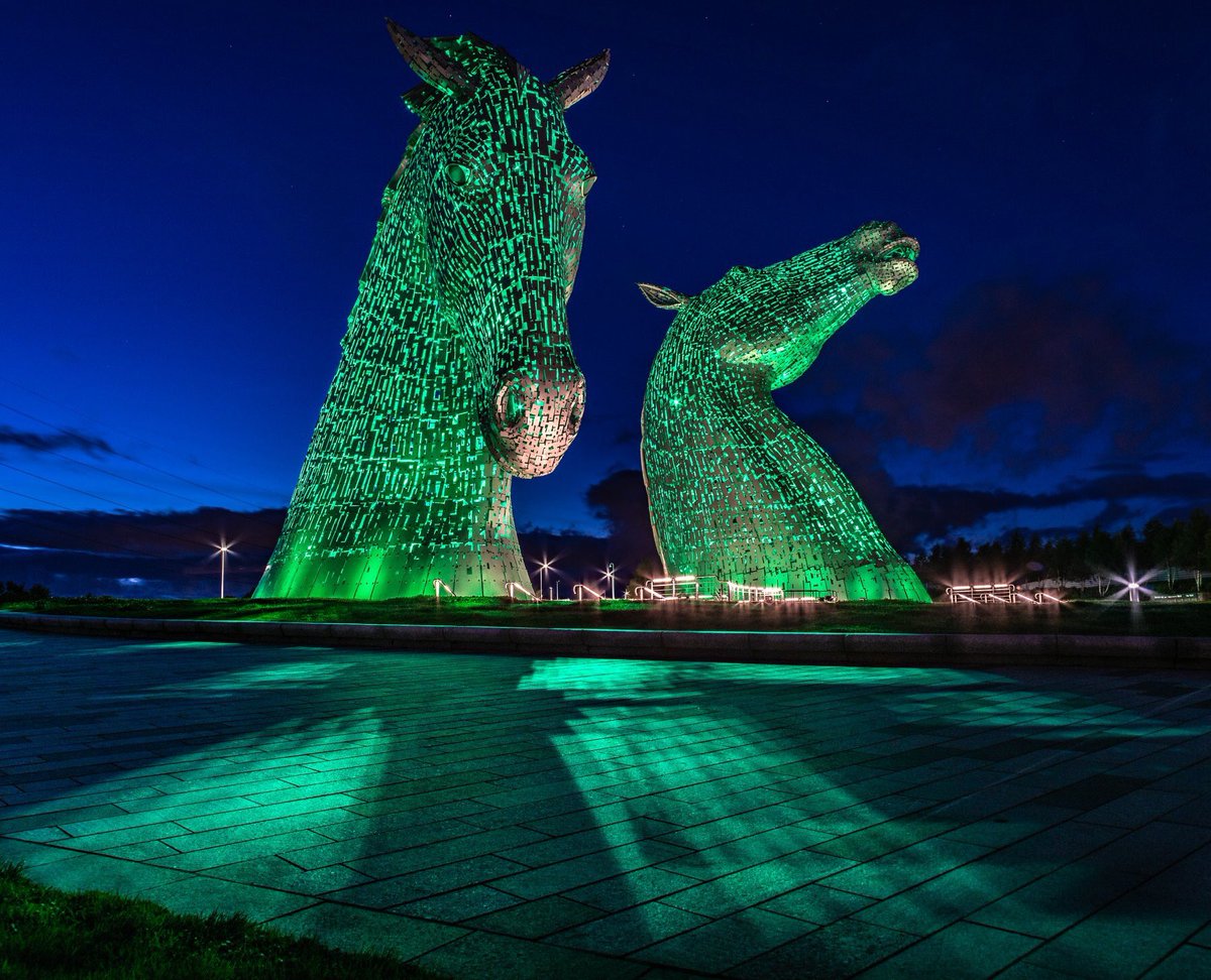 peterbaird5's tweet photo. The Kelpies last night looking majestic . @VisitScotland @VFalkirk #TheKelpies https://t.co/5gh0Zux2Lw