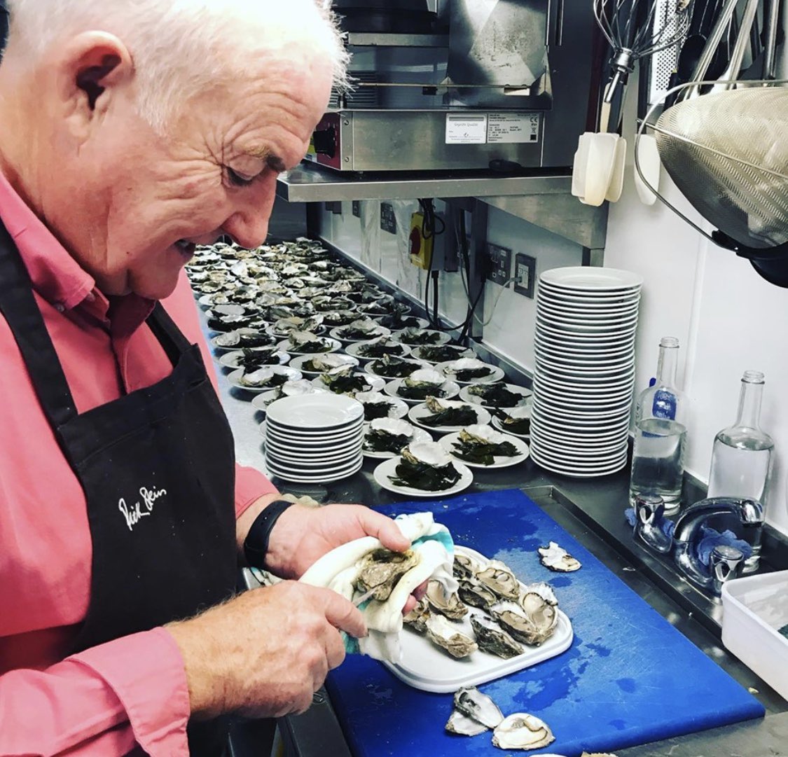 sasstein's tweet photo. Last night @Rick_Stein making Oysters Charentis for the  launch of @W4BookFest cookbook festival . Thanks @TheCrownW4 for hosting it and  all the other chefs involved it was a great night .  Thanks @chef_luketaylor for all your help and the photo https://t.co/KbdqkGvTsQ