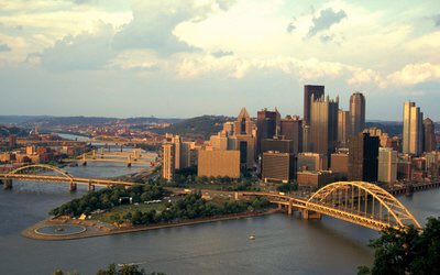 rceallen's tweet photo. Start of 36hrs in #pittsburgh - celebrating #britsburgh with @BACPgh, meeting Pittsburgh HQโed businesses with ๐ฌ๐ง investments, meeting companies going on @pghtech trade mission to ๐ฌ๐ง on new direct @British_Airways flight, and speaking to faculty and students @CarnegieMellon https://t.co/QZs1wsY0Zl
