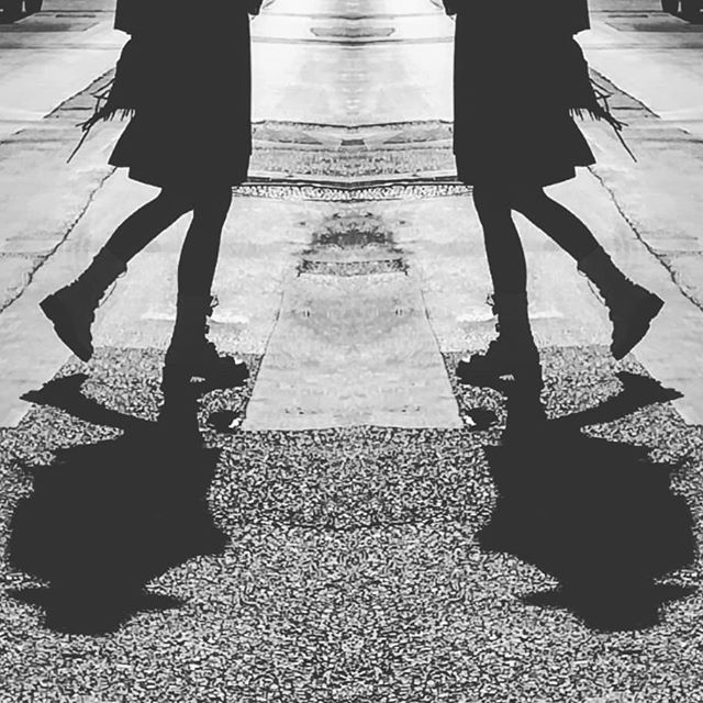 donici_marius's tweet image. One more step... #walking #crosstheline #zebrapattern #duality #left #right #shadows #urbanphotography