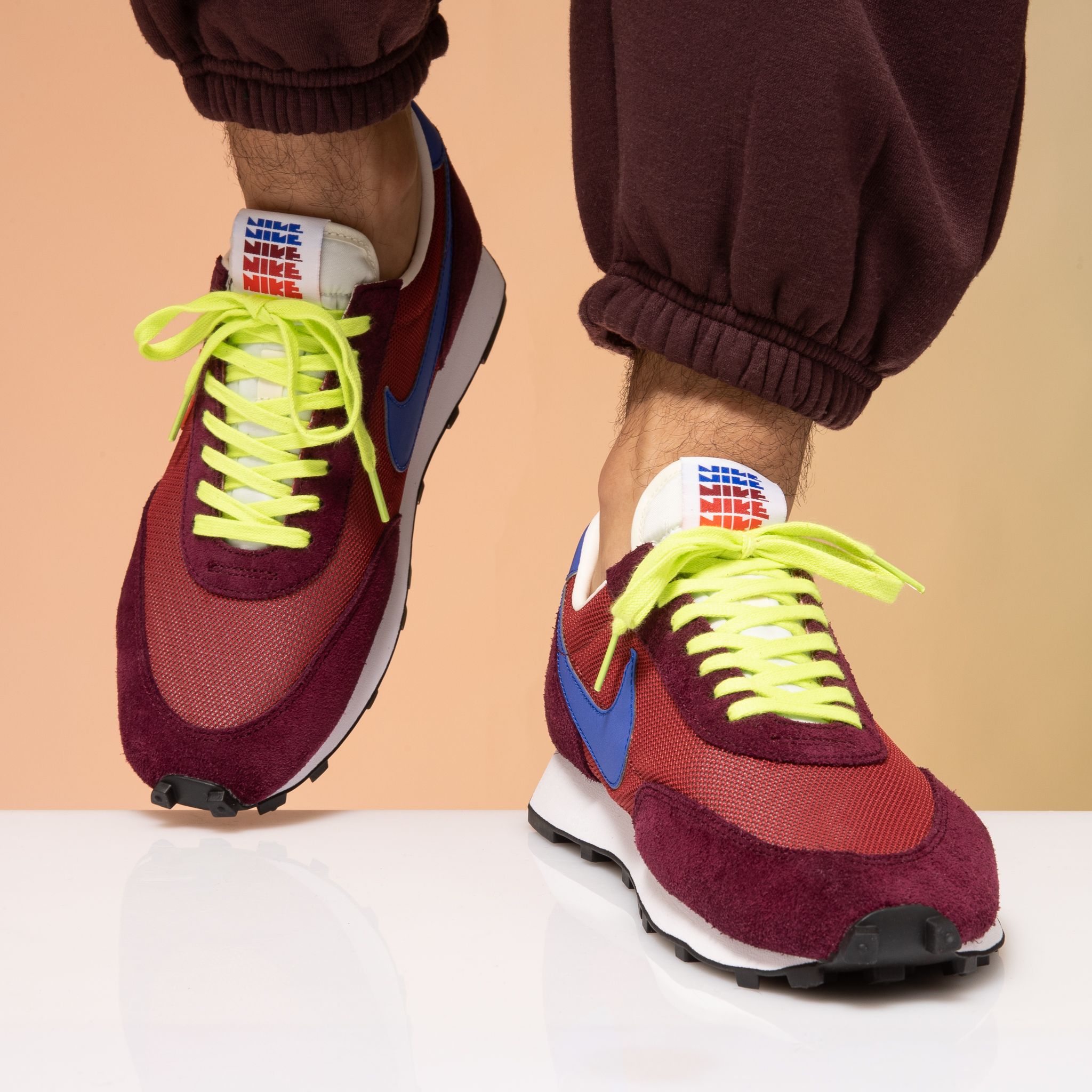 Embotellamiento Inhibir Insatisfecho Titolo on Twitter: "the latest Nike Daybreak appears in autumnal colors  with two different swooshes. Available from now online ➡️  https://t.co/YqBmIBviHM US 7 (40) - US 11 (45) style code 🔎 CQ6358-600 #
