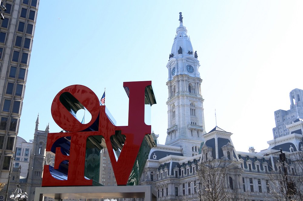 Homeless outreach teams are available 24/7, 365 anywhere in Philadelphia. See someone on the street who needs shelter or other services? Request a team by calling 215-232-1984.