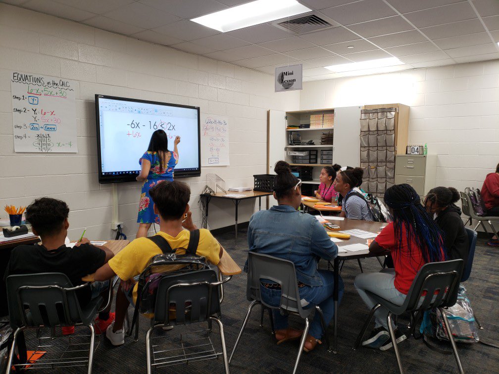 chelsea2892's tweet photo. Blended Learning yesterday was very successful! @cfisdmath @brodriguez1225 @willjudi5 @ThorntonCFISD @TMSrbhNAC #GoodToGreat https://t.co/3Ny6RZjn3y