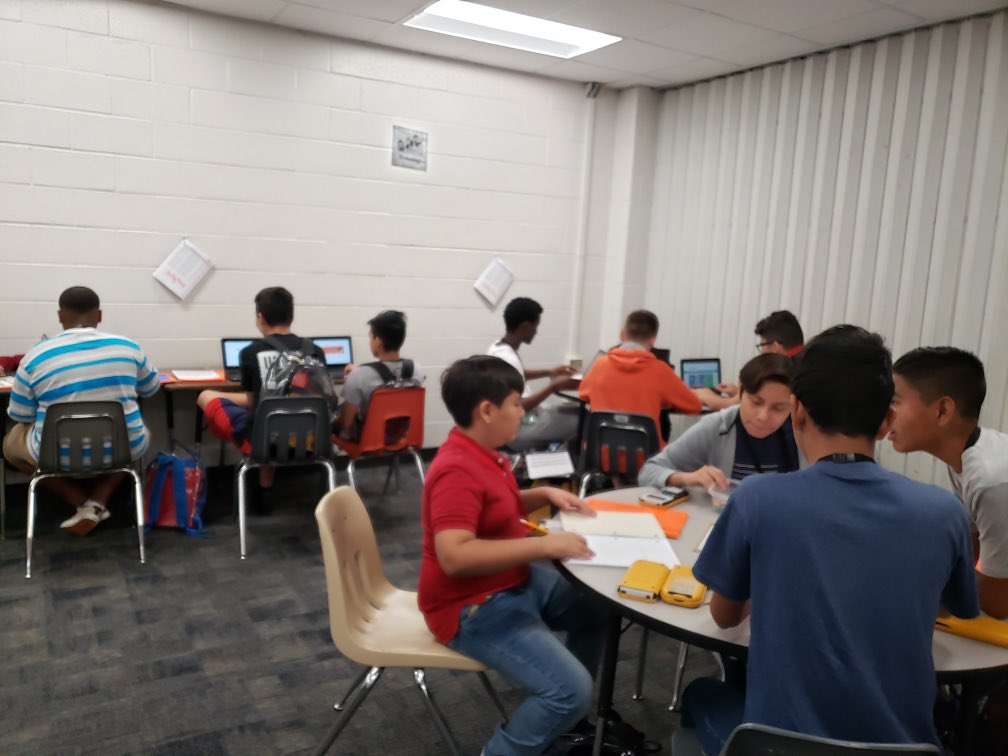 chelsea2892's tweet photo. Blended Learning yesterday was very successful! @cfisdmath @brodriguez1225 @willjudi5 @ThorntonCFISD @TMSrbhNAC #GoodToGreat https://t.co/3Ny6RZjn3y