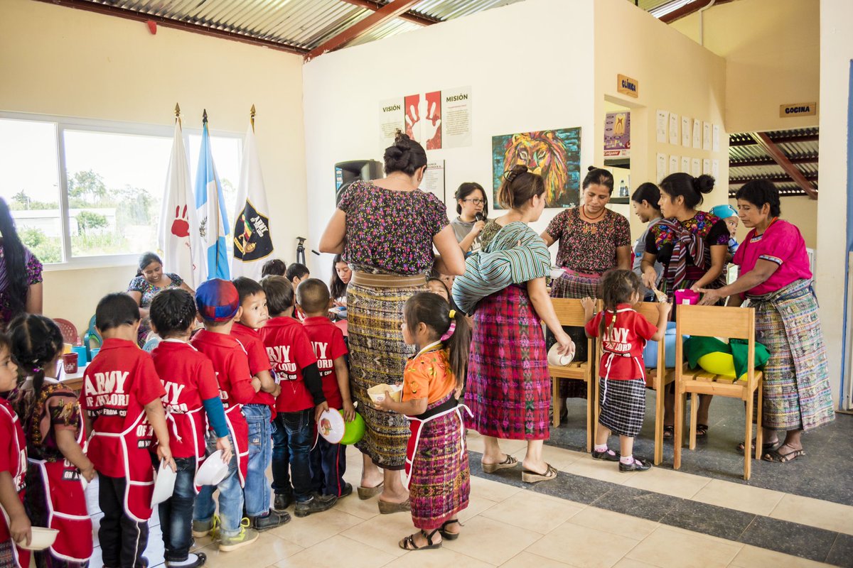 DrMarkArellano's tweet photo. Continuamos apostando por la nutrición + educación + estimulación temprana como pilares iniciales de transformación para la primera infancia! 

“CENTRO DE PREVENCIÓN DE LA DESNUTRICIÓN INFANTIL Y PROMOCIÓN HUMANA”. #PassionAsociación #PassionGuatemala #Chivoc https://t.co/2VfptuXFZH