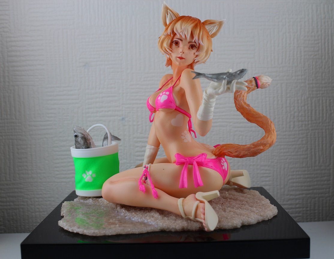 フィニコネ２　ビーチクィーン部門
Ke（@comaccow_ke）原型
マルスズキ＋水着猫
本体は、去年完成してましたが…細かな部分が完成していませんでした(>_<)
今回、ようやく細かな物と波打ち際をチャチャっと作ってみましたｗ
これで完成とします！(^O^)／