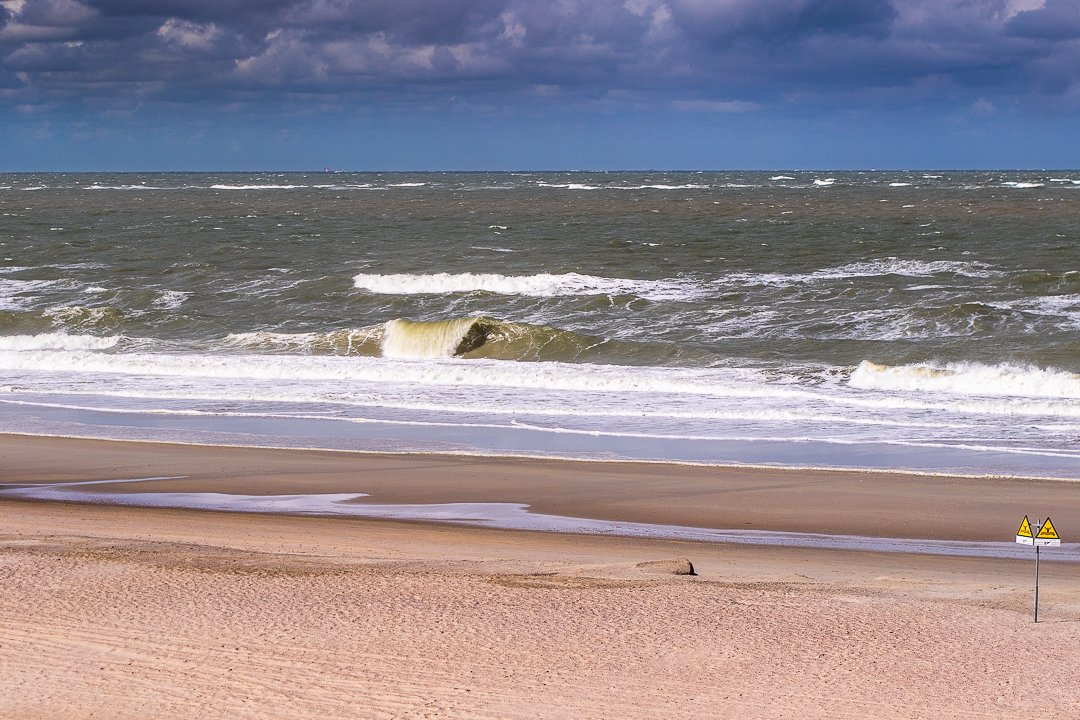 Beautiful stormy waves at the beach today! #domburg