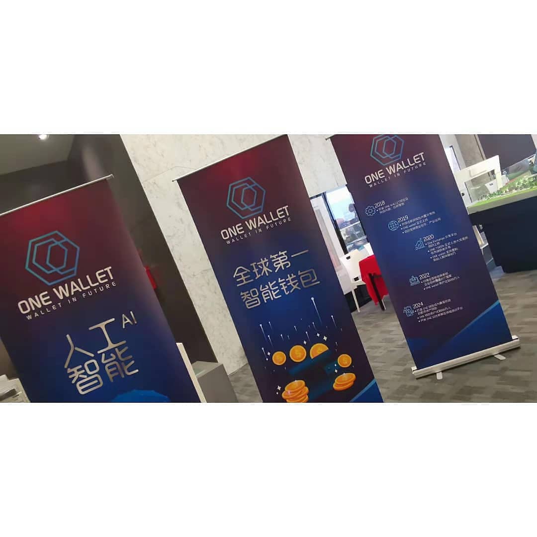 ONEWallet1's tweet image. 2019年9月4日《开幕典礼》，壹金融科技集团在马来西亚吉隆坡举办隆重的迁址开幕典礼，热烈庆祝壹金融科技集团开幕！现场有多位来自国内外的重量级受邀贵宾，纷纷抽空到场祝贺。

#ONEWallet #ONEToken #VIP #壹 #金融 #科技 #开幕典礼 #马来西亚吉隆坡
