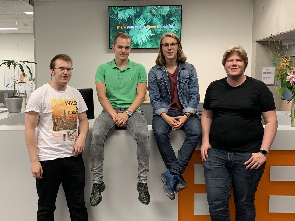 Johan, Steven, Wouter en Anthony strijden vanavond als #teambuiltdigital tijdens de #bimstudentenbattle in het <a href="/Archeon/">Museumpark Archeon</a> Veel succes gewenst! bit.ly/2kvYj1F <a href="/hanze/">Hanze</a> #bim #builtenvironment <a href="/BIMonderwijsdag/">BIM Onderwijsdag</a> #shareyourtalentmovetheworld