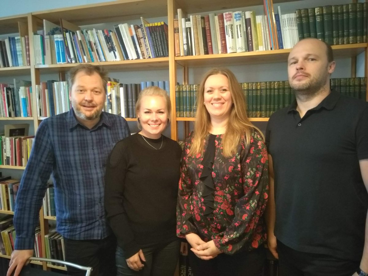 sunklo's tweet photo. Vuosi sitten perustettu Viron Käsikirjoittajien Kilta @EEScreenwriters vierailulla SUNKLOn toimistolla. Illalla @HelsinkiScript'in Master Class ja huomenna päätapahtuma @Savoyteatteri. Puhumassa mm. Killan puheenjohtaja @keerdo. #HelsinkiScript2019 #writing #screenwritingseminar https://t.co/dxSfKqnULc