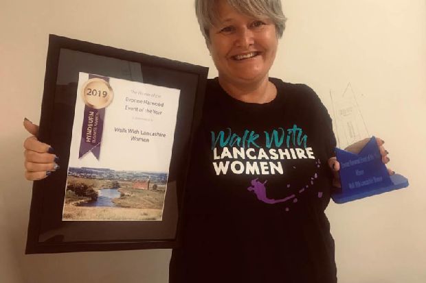 LancashireWomen's tweet image. Our new #WalkWith t-shirts look swish! 
buff.ly/2Lr5npF