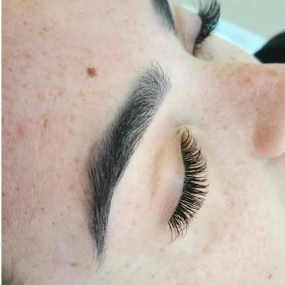 DesertPrincessQ's tweet photo. Lovely Lashes done by Raquel in our Ain Khalid branch. 

To make your appointment call: 4486-4169 https://t.co/eS0WBC79oE