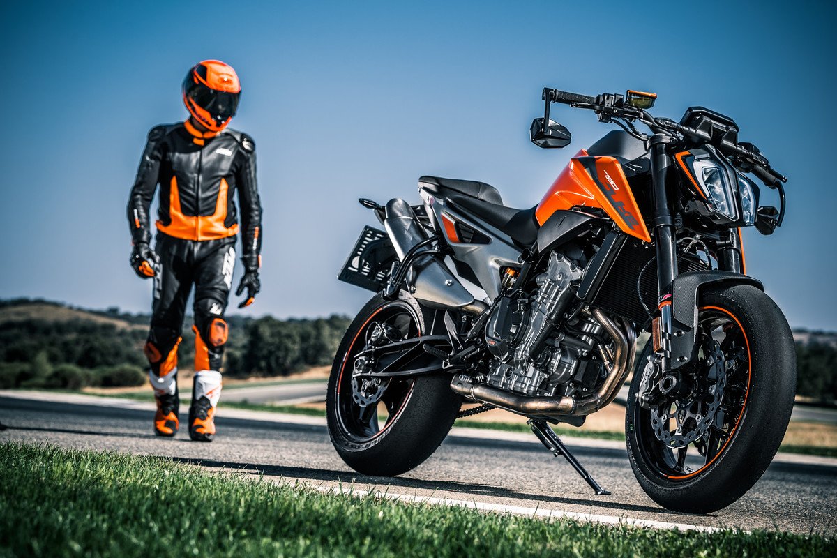 ktm uk