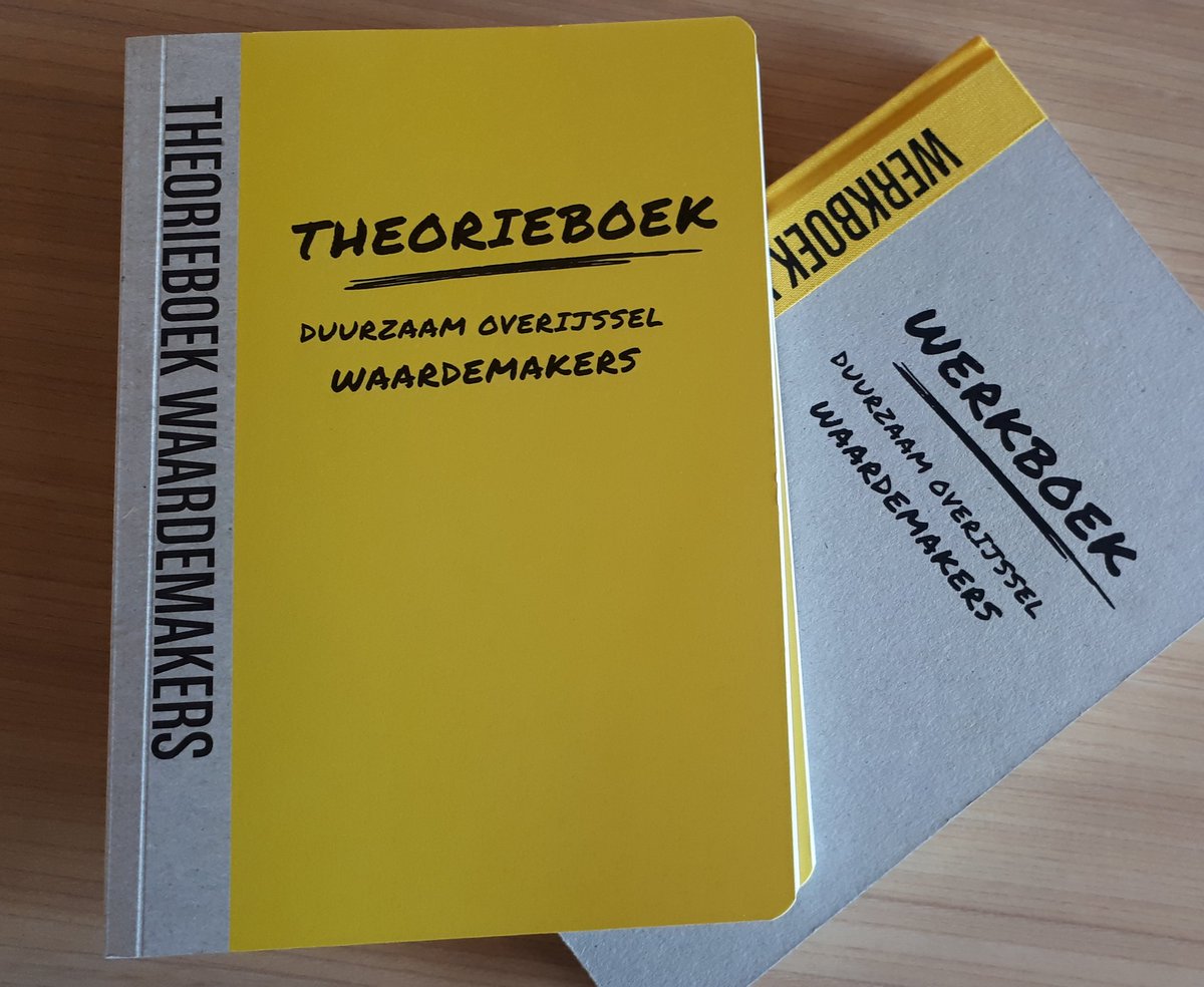 Tada.. na het werkboek waardemakers Overijssel is er nu ook het theorieboek waardemakers.  Crossover innovatie, hoe doe je dat eigenlijk? Online: werkboekwaardemakers.nl/theorieboek
#overijssel #duurzaam #innovatie #crossover