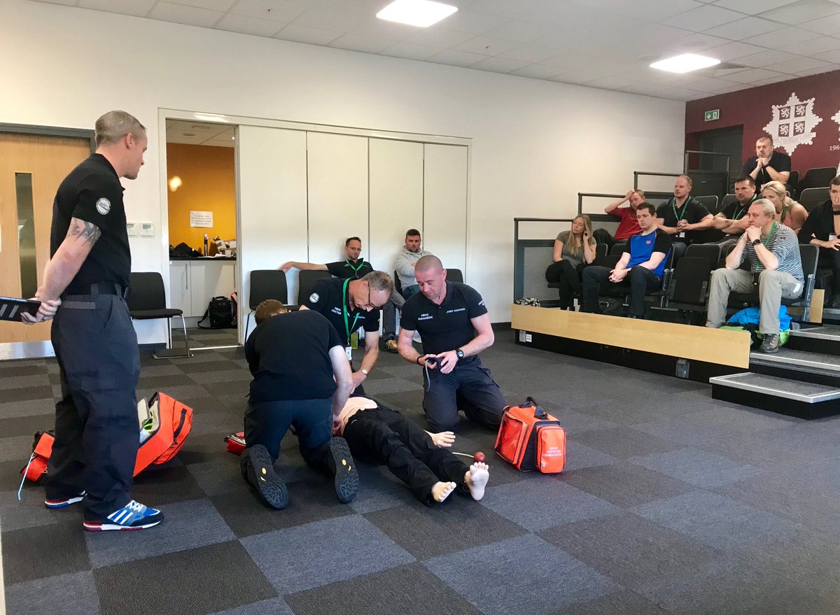Philip O'Donnell 💙 (@drphil1980) on Twitter photo Excellent start to the <a href="/GNairambulance/">Great North Air Ambulance</a> #PHEA course. Our experienced faculty demonstrating how they would perform pre-hospital emergency anaesthesia. <a href="/theoweston1/">DoctorT</a> <a href="/JamieWalsh6/">Jamie Walsh</a> #GNAAS Excellent start to the <a href="/GNairambulance/">Great North Air Ambulance</a> #PHEA course. Our experienced faculty demonstrating how they would perform pre-hospital emergency anaesthesia. <a href="/theoweston1/">DoctorT</a> <a href="/JamieWalsh6/">Jamie Walsh</a> #GNAAS