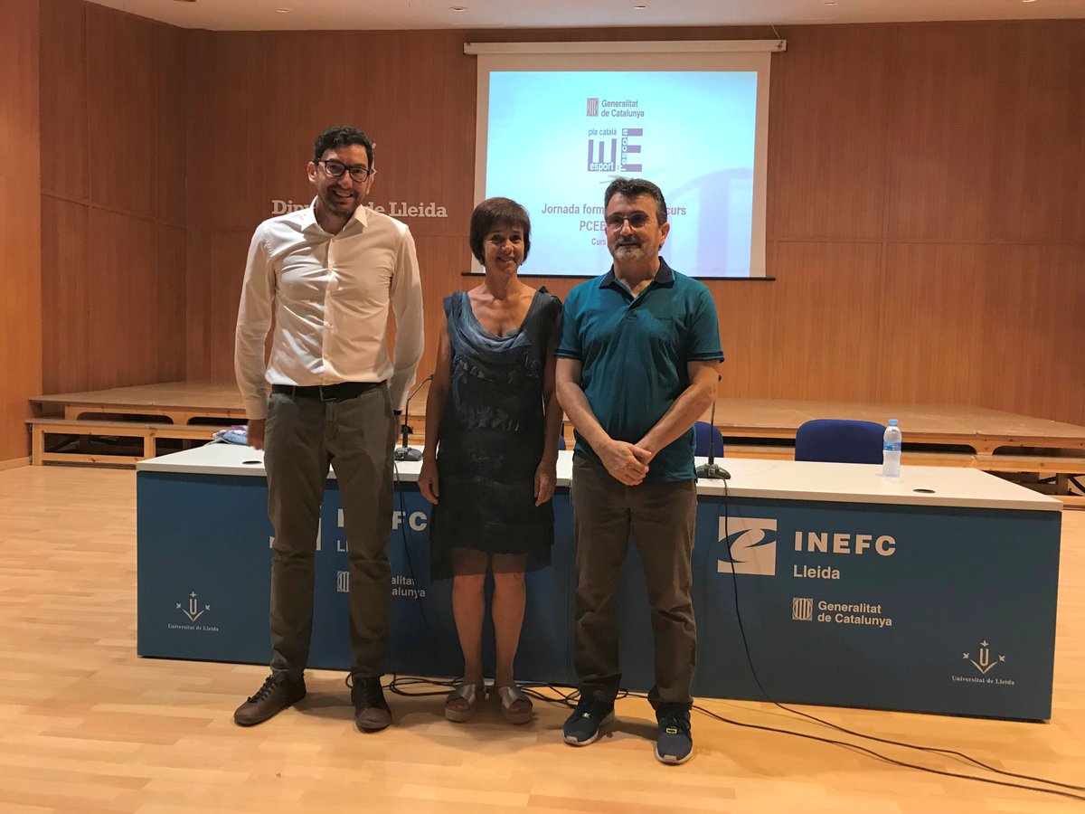 esportcat's tweet photo. Un centenador de coordinadors/es del Pla Català d'Esport a l'Escola de la demarcació de Lleida assisteixen a la jornada inicial del curs 2019/20. L' @inefcat Lleida acull les activitats informatives i pràctiques @joanst74 @ucec @esports_lleida @educaciocat #esportcat https://t.co/ejnkVzDWdQ
