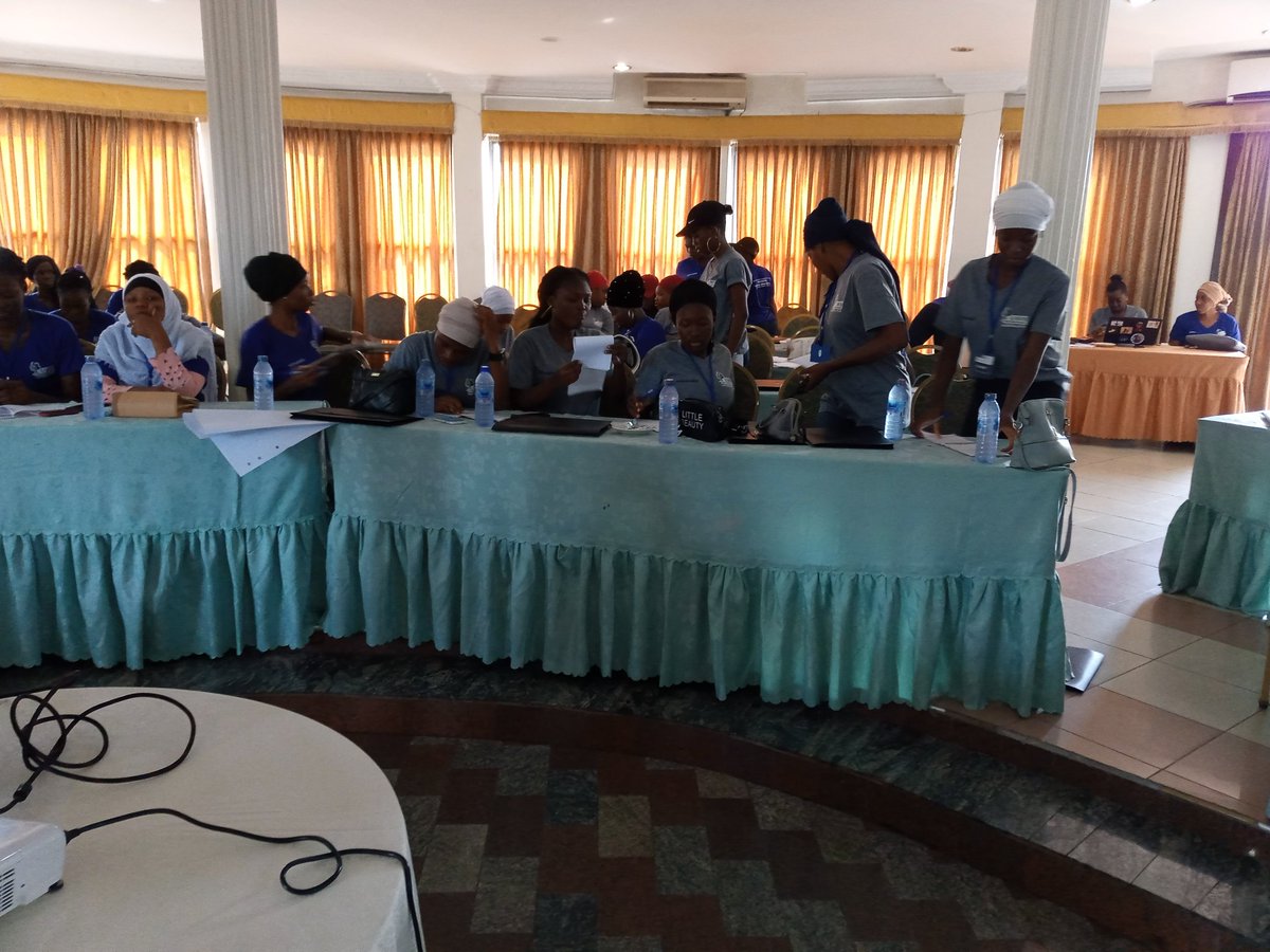 YUWMTchapter's tweet photo. Is the final day at the yuwm 2nd national conference and we are currently discussing how we can come out with one slogan for the movement instead of different ones we are greatful.
#YUWM #YUWMConference #activism @ActionAidGhana @AyineAyisha @ActivistaGhana #youth4development https://t.co/WCFco2h1Vu