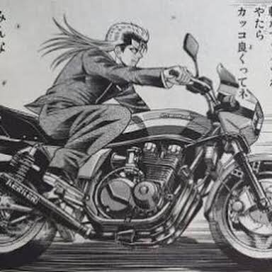 世代的に『カメレオン』や『特攻の拓』『湘南純愛組』でバイク憧れ