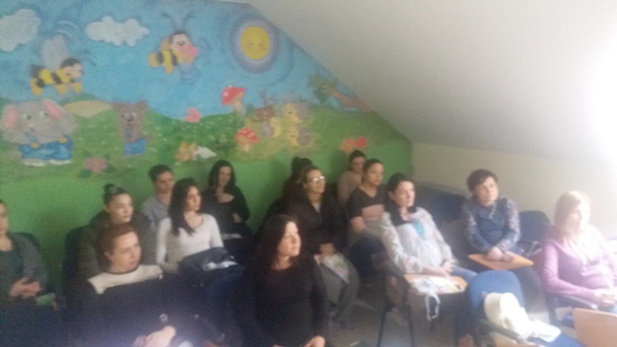 Počeo novi ciklus naše Škole roditeljstva! Posle patronažnih sestara, sa budućim majkama 11. septembra razgovaraće ginekolog, a potom pedijatar, psiholog i stomatolog, 18. i 25. septembra. Za roditeljstvo sa osmehom, puna podrška porodici <a href="/dzsabac/">Dom zdravlja Šabac</a>