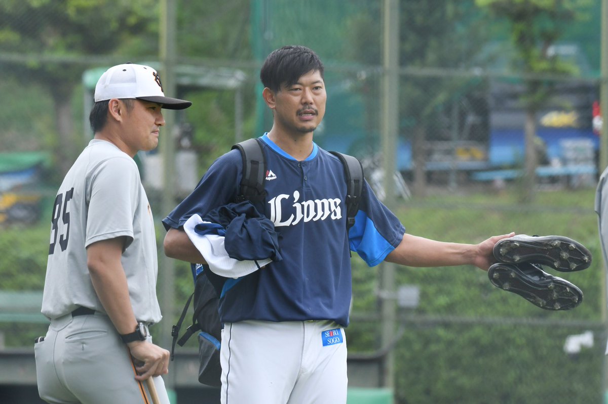 ジャイアンツにご挨拶に。杉内さんと楽しそうで素敵な笑顔😚 2019.9.5