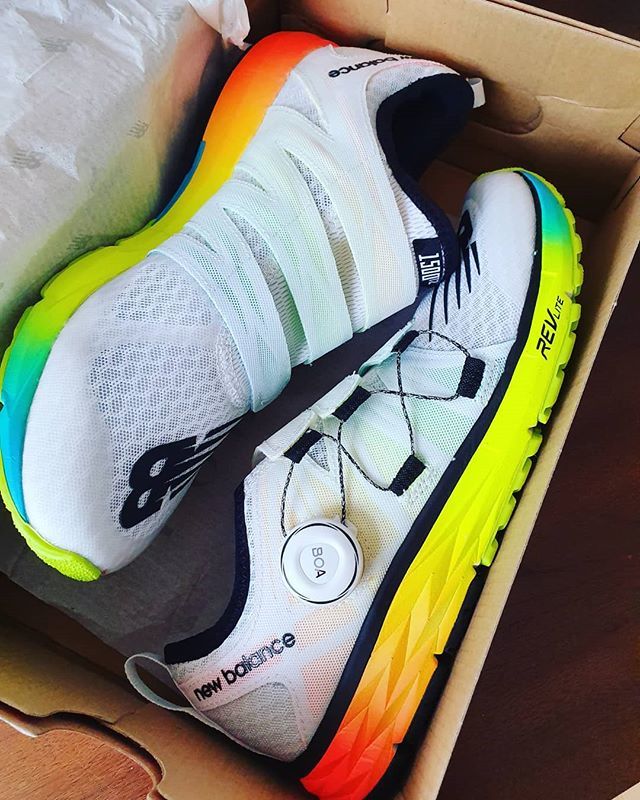 TheKindPeach's tweet photo. A new love affair might be happening.

Don't think I've ever had a pair of trainers that have felt SO right out of the box.

Plus the colours. THE COLOURS!!! I am running the rainbow and loving every moment of it. 🌈🌈🌈 Look forward to a review on @run… https://t.co/HIMiryDvmx https://t.co/ch3CBa6xGK