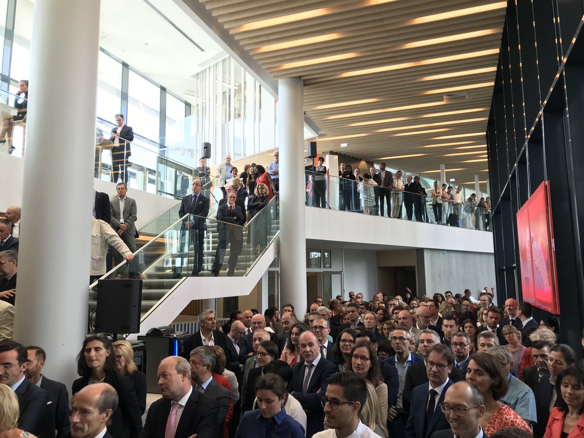 J_B_Levy's tweet photo. #Inauguration de notre nouveau site, moderne et écoperformant. Luminosité, espaces verts, technologies de pointe, services... Smart Side va offrir un confort de travail exceptionnel à nos 2500 collègues. https://t.co/OzpCKAdrBi