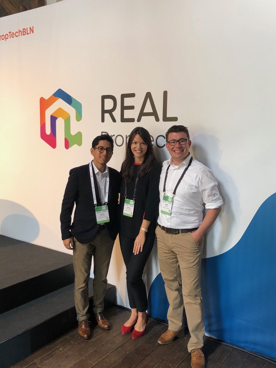 Drees_Sommer's tweet image. Wahre Innovationen entstehen im Austausch und über Branchengrenzen hinweg. Deswegen sind unsere #Startup-Scouts heute auf der @realproptechcon – auf der Suche nach interessanten Start-ups, die mit uns neue Geschäftsmodelle entwickeln und in Projekten zusammenarbeiten #PropTechBLN