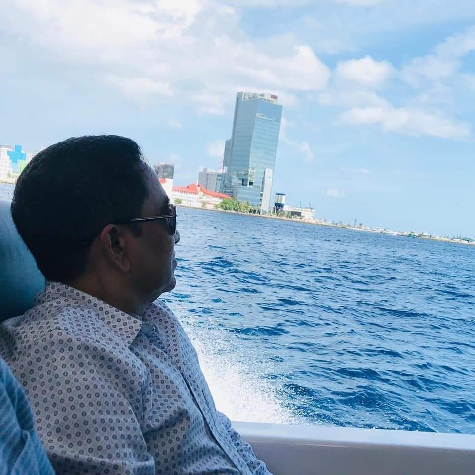 Battey_'s tweet photo. #YaanuSpeed ga Raees Yameen Binaa Kohdhevevi Dharumavantha Hospital..❤️👌”
#ShukuriyyaRY..🙏” https://t.co/P9aGXEeeux