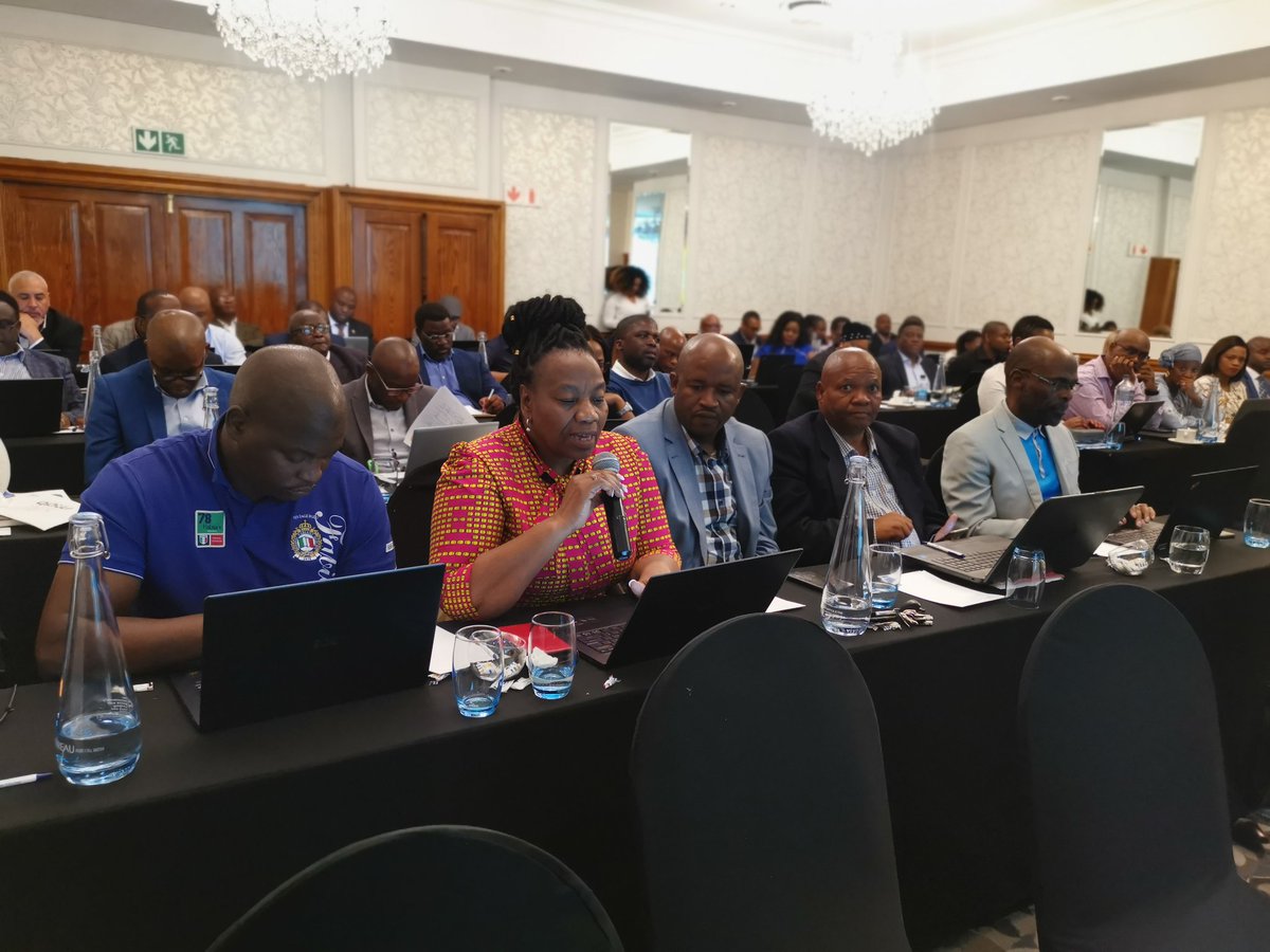 GP_DHS's tweet photo. MMCs for Human Settlements at @EmfuleniLM and @SedMunicipality Edwin Kele and Mmadisebo Kgomoesera comment and asks questions after the Hostel Redevelopment Programme presentation #IGRForum #GrowingGautengTogether https://t.co/v5FHANAmK7