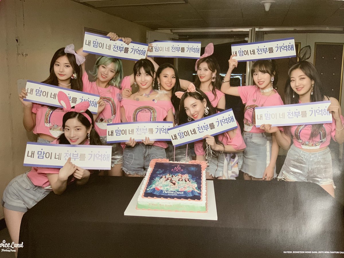 jeonyeonieee's tweet photo. @WCSH_deals At tsaka po yung dream ko is makita ko sila ok na, sorry po ate kung di ako ganun marunong sumagot but galing naman po ito from my heart❤

Thanks po!😊 https://t.co/3HX2zWJOGu