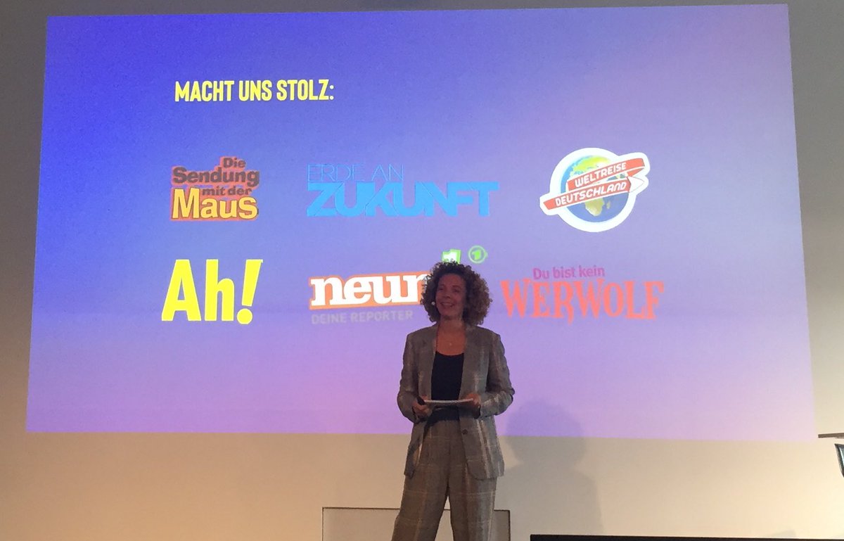 Gesa Dankwerth (tvision) zeigt wie mediale Wissensvermittlung an Kids funktioniert #kidssummit