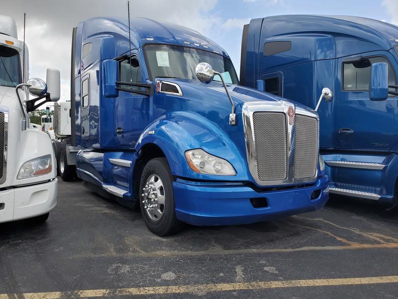 Palmtruck's tweet photo. This 2016 Kenworth T680 has been serviced and DOT inspected and in inventory and ready for work. Call or visit our site for more information: https://t.co/ShGZSiO4Ix https://t.co/jkmggABGfW
