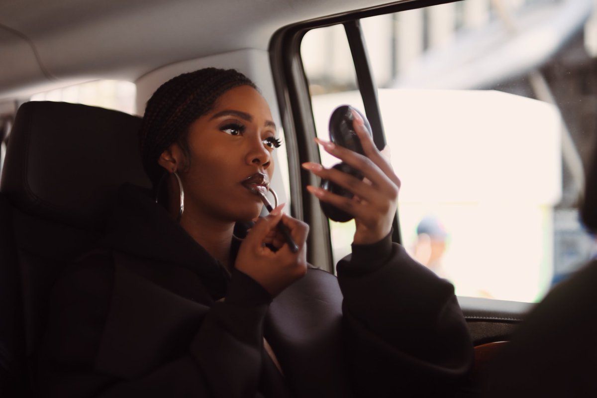 Tiwa Savage ⚔️ tweet media