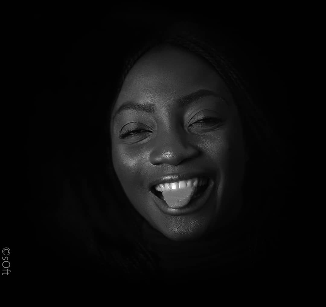 softpictures_'s tweet photo. Dark shades of a babygirl 🖤
•
•
•
📸: @softpictures_ 
________________________________
#portraitphotography #blackandbeautiful #blackandbold #blackandwhite #africanbeauty https://t.co/AL7mcpzDfI