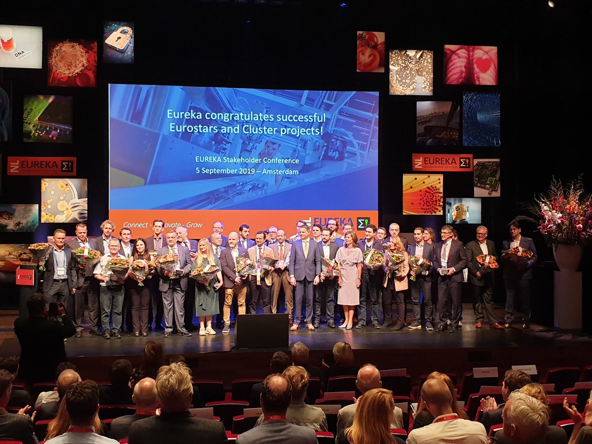 ITEA_4's tweet photo. The @ITEA_3 projects #ACOSAR and #Reflexion are rewarded with an @EUREKA_NETWORK Award! Congratulations! π #customeroriented #distributedcosimulation #digitalloop
#proud https://t.co/3BdlTZpFLA