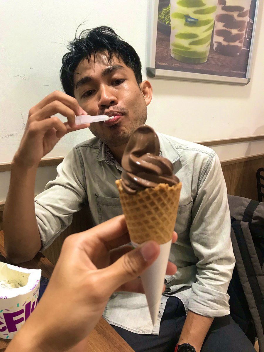 FaizFaizpuyu's tweet photo. Disebabkan nak balik tapi jalan jam, Kita dengar dulu srategy sub20 @kolanshah sabtu ni #AsicsRelay #IceCreamOverrated https://t.co/DDS3iU3RPQ