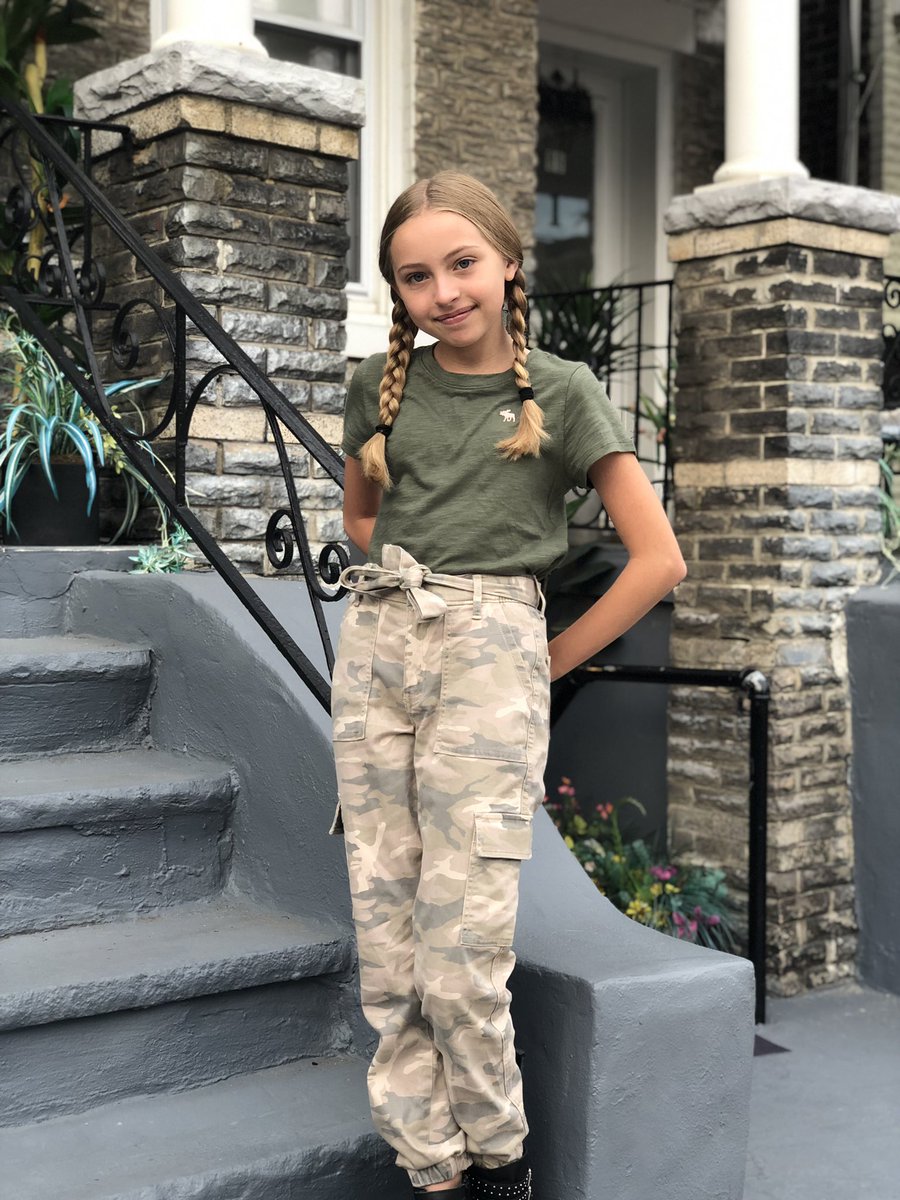 OliviaFanders's tweet image. First day of 8th grade. Ready for a great year! #weelearn #8thgrade #backtoschool #backtoschool2019