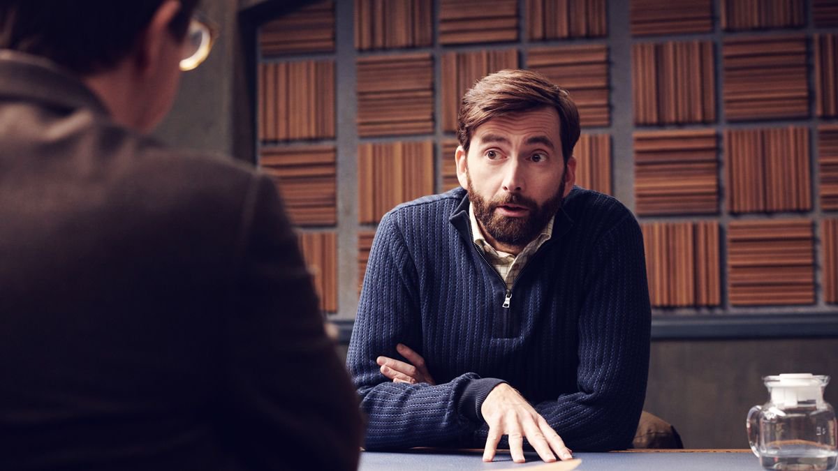 denofgeek's tweet photo. David Tennant and Hayley Atwell star in Criminal, a new series landing on Netflix UK in a few weeks. A new trailer has arrived https://t.co/t1LagSE0PR https://t.co/vak2i2c4uL