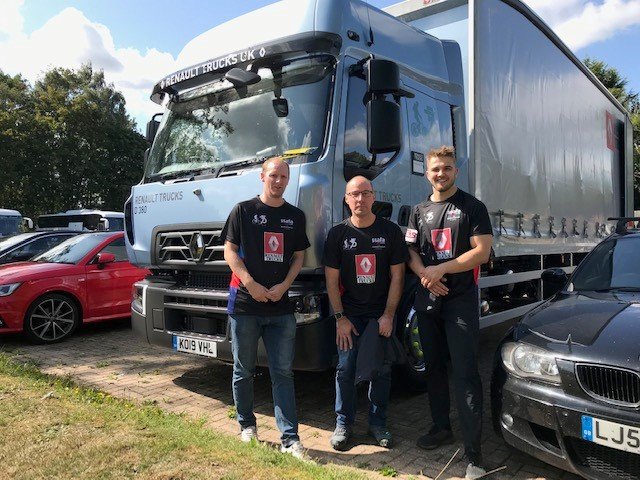 RenaultTrucksUK's tweet photo. A big good luck to Tony, Lee and Matt who are cycling for  the @SSAFA this week. 💪

The trio are riding along the Normandy coast taking in the famous sites of the D-Day invasion, whilst raising money for the fantastic Armed Forces charity.👌

See tweet below on how to donate. ⬇️ https://t.co/xRHf5GvE0y