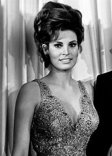 Happy birthday Raquel Welch!! 