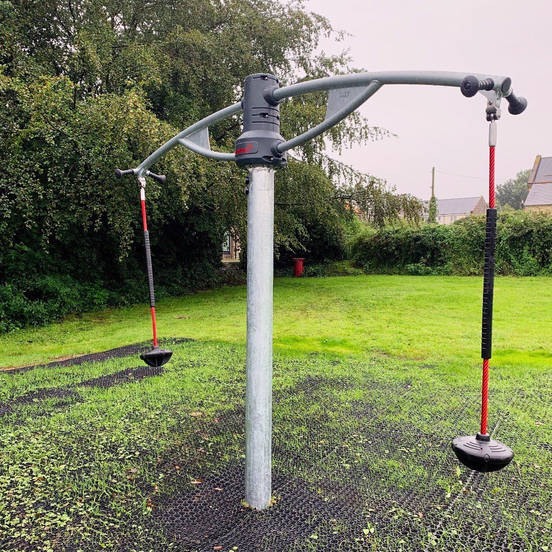 #ThrowbackThursday to this little gem that we installed earlier this summer. If you haven't been on one, we highly recommend! So. Much. Fun.

#playgroundinstallers #playgroundinstallation #wearemabel #playmuststay