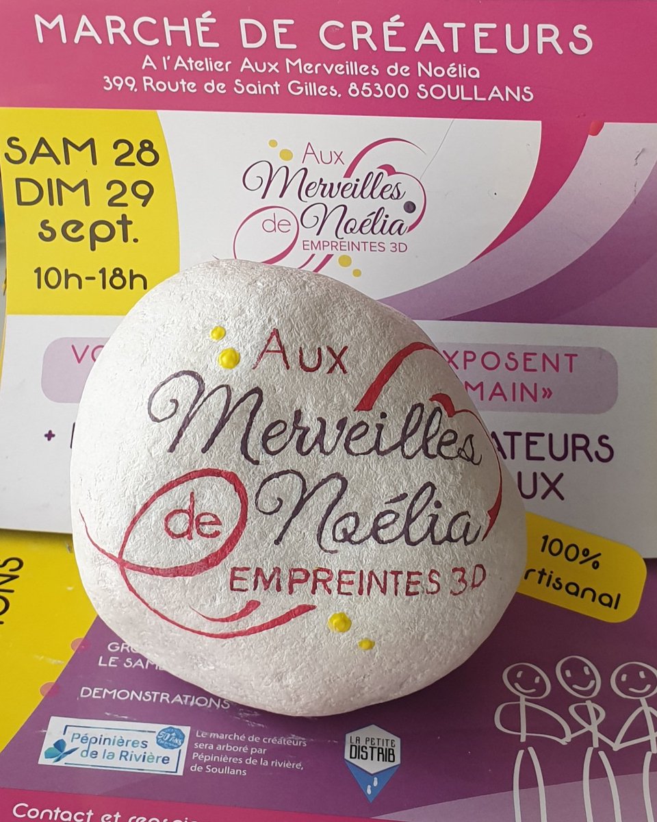 Un rdv à ne pas manquer ! Les organisatrices ont déjà craqué pour leur Galet personnalisé 😁 Commandez le vôtre dès aujourd'hui et soyez livrés au marché de créateurs le week-end du 28 et 29 septembre ! #galetspeints #art #souvenir #acrylique #faitmain #pebblepainting #vendée