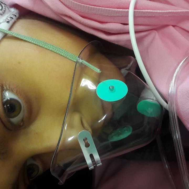 Kindnesspeace20's tweet image. دلارام عزیز تولدت مبارک . همه #IranianRefugeeInTurkey  به تو افتخار میکنند و شجاعت و استقامت تو همیشه در ذهن همه خواهد ماند . ما صدای تو خواهیم بود تا گوشی بشنود.  من صدای دلارام هستم .  ای دنیا ببین و بشنو . امروز #Delaram به کمک شما نیاز دارد .
فرشته زیبا قوی باش