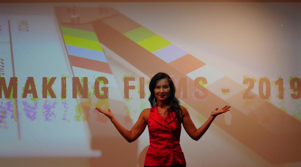 makefilmsclub's tweet image. 6th edition #MakingFilms was a success, thanks to all of the attendees and congratulations to our #filmmakers.
Wonderful audience, 13 short films made on a #zerobudget, and loads of anecdotes about #guerrilla #filmmaking.
Pics of the event! @fumigoation @MrJuanEchenique