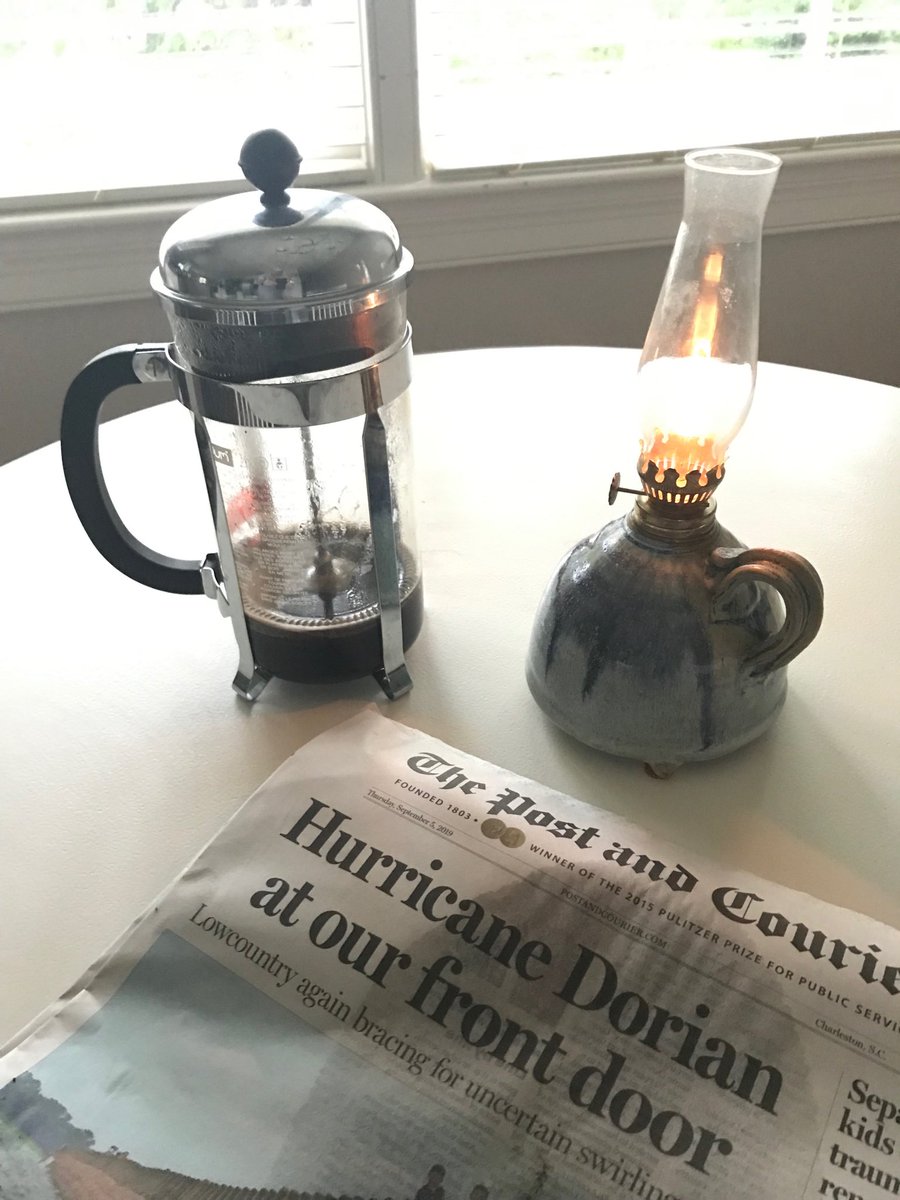 RobertFBehre's tweet photo. The power of the press! #chswx #doriandaze https://t.co/f7fXKwhiFR