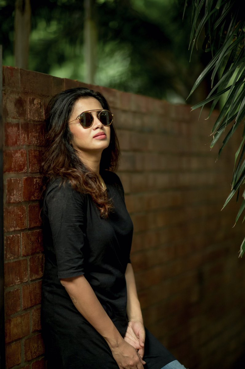 camsenthil's tweet photo. Gorgeous #AnjanaRangan magnifies the frame with elegance @AnjanaVJ https://t.co/NZFKhdZlND