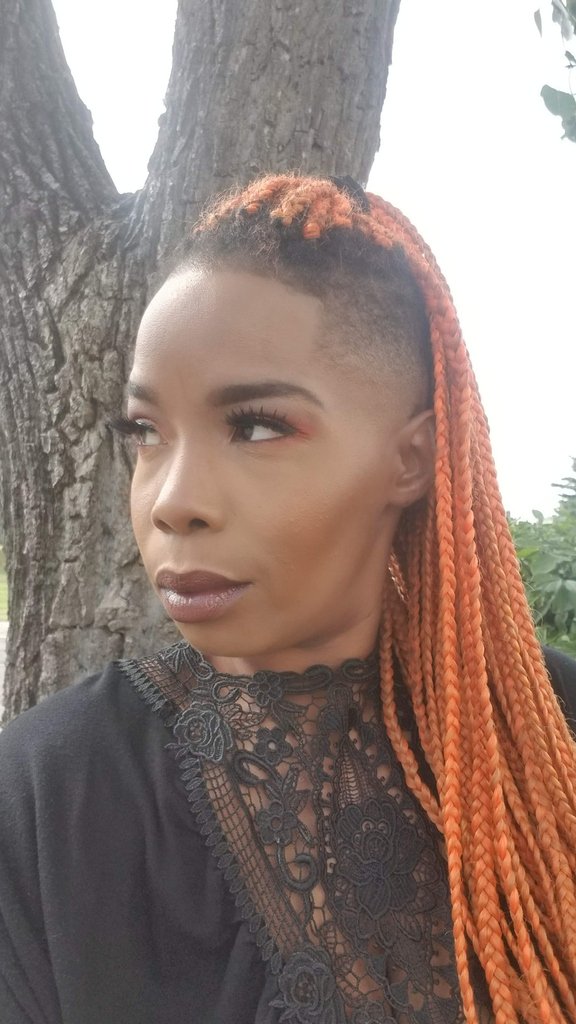 MylleLuvsMakeup's tweet photo. #Myllelovesmakeupâ
#mlm #mua #ohiomakeup #columbus #beauty #undiscovered_muas #colourpopcosmesticsâ #nyxcosmetics #shapetape #blackopal #orangehairâ
#naturalhair #nerd #makeup #makeupartist
#makeupforblackwomen #melaninpoppin #motd #makeuplover #ilovemakeup https://t.co/QuoNSMIgHH
