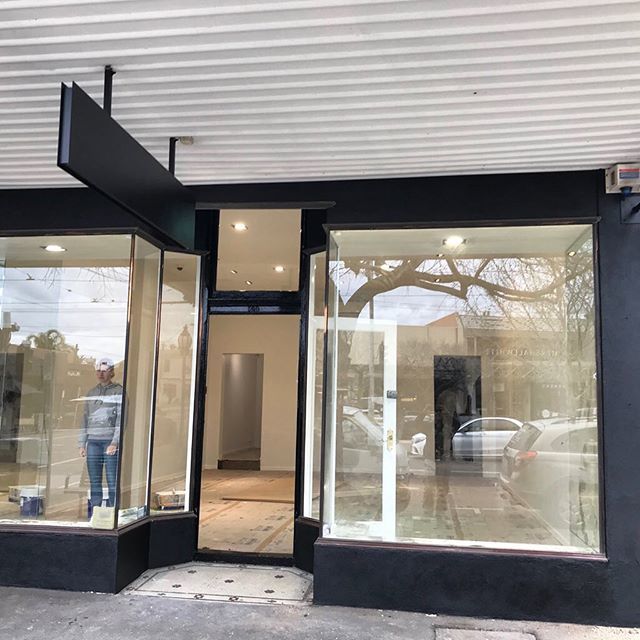PeterSchaad's tweet photo. Things are progressing well at my fashion boutique project in Albert Park.. not long till opening day #peterschaad #psdesignstudio #interiordesign #shopdesign #albertparkproject https://t.co/fqjAOQwNse https://t.co/LHHqCXiQW7